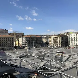 N'agora Неаполь