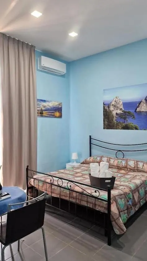 Napoli Station B&B Italy
